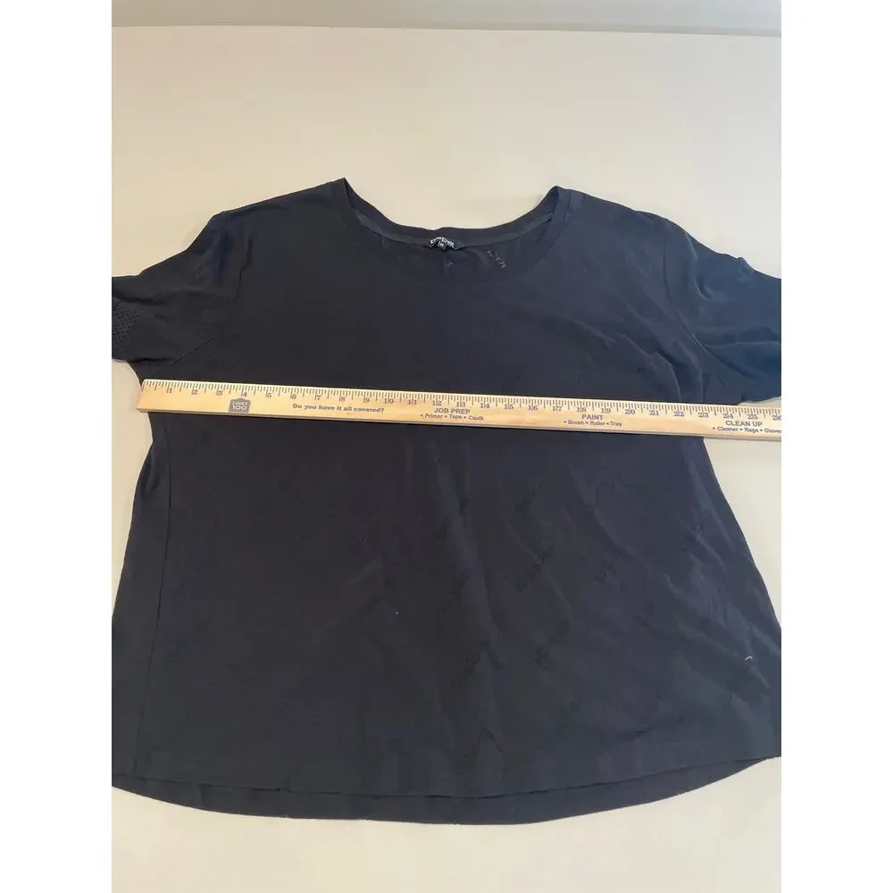 Bebe Sport Top Size 2X Black Logo Pattern Crew Neck Lightweight - Picture 6 of 7